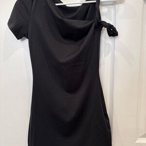 Commense One-Shoulder Black Knot Dress